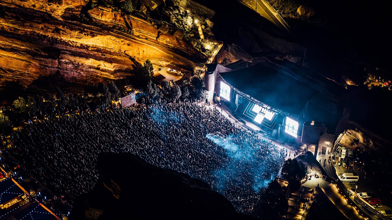 Miniature de la vidéo " MARTIN GARRIX LIVE @ RED ROCKS 2025 " - Chaîne Martin Garrix - YouTube - Sortie 14 novembre 2025 - Téléchargement 22 novembre 2025 - Source YouTube maxres